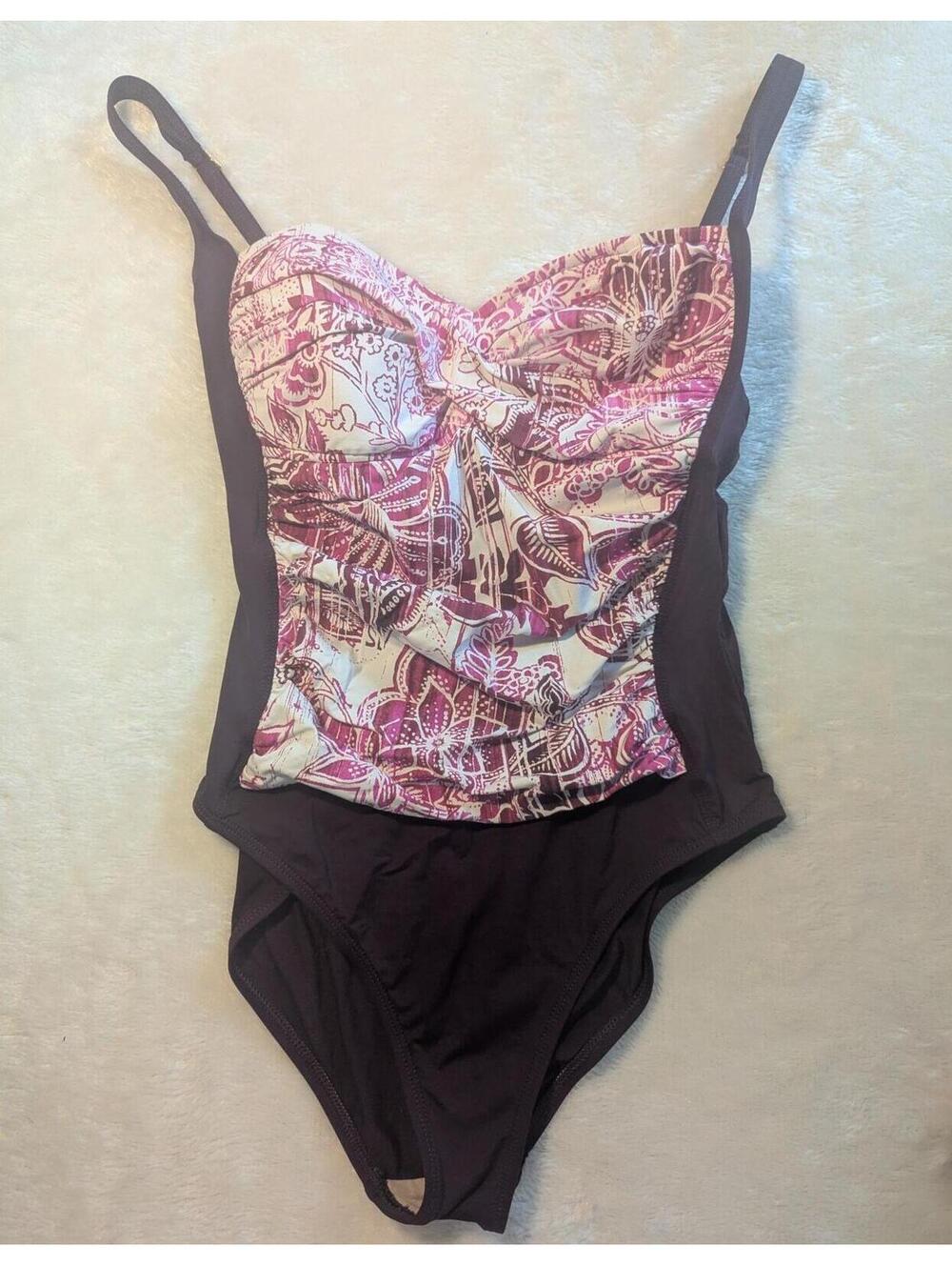 La Blanca one piece swimsuit